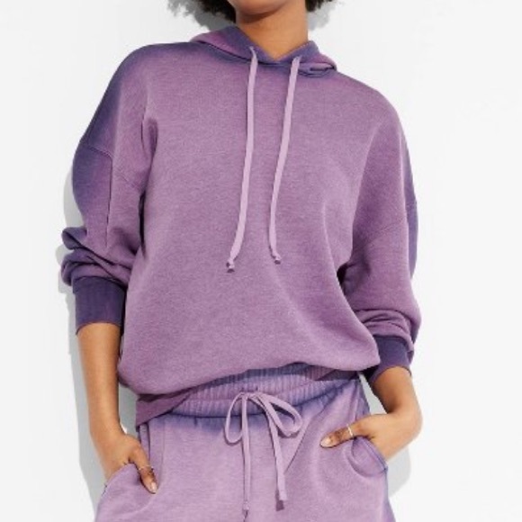 Women’s Combo Set Oversized Hoodie Sweatshirt and Short.    Size S.      Purple - Picture 4 of 14